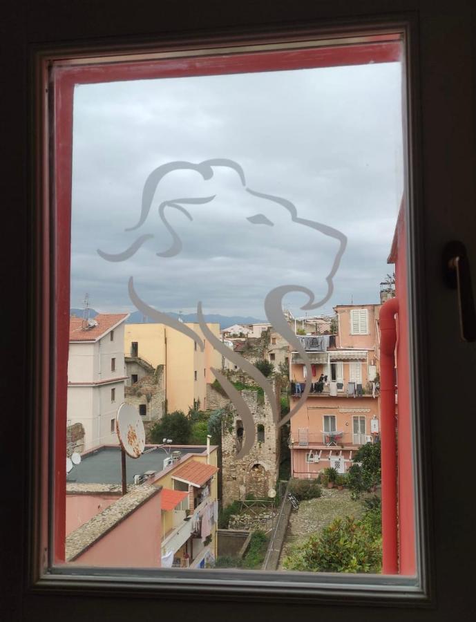 Dimora Del Leone Gaeta Acomodação com café da manhã Exterior foto