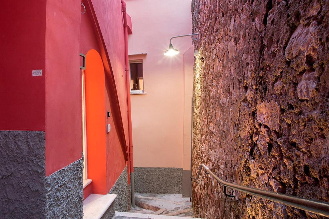 Dimora Del Leone Gaeta Acomodação com café da manhã Exterior foto